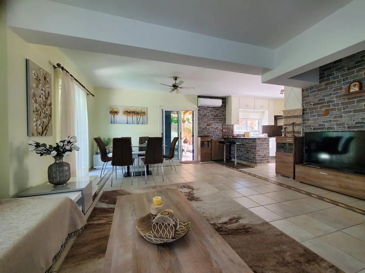 Charming 3-Bed Villa In Protaras With Heated Pool